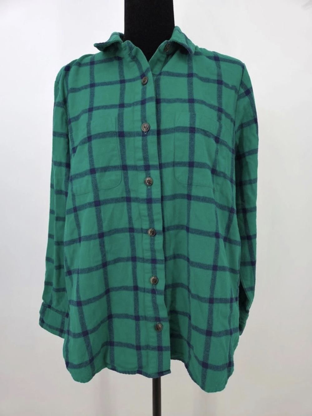J.Crew Boy Shirt in Green and Blue Plaid & Blue Plaid Size Small With Pockets